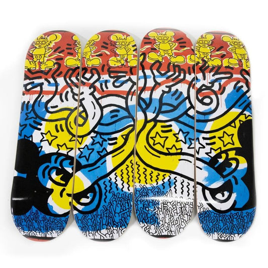 DIAMOND SUPPLY X MICKEY MOUSE X KEITH HARING Hands by Mickey 4 Deck Set